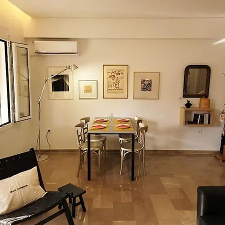 Charming Veranda In Exarcheia Apartmán Atény